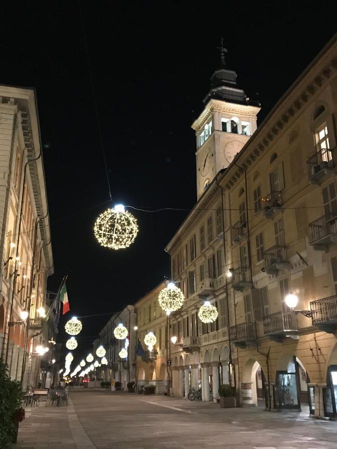 Virasol In Citta, Camera Nuvole Cuneo Exterior photo